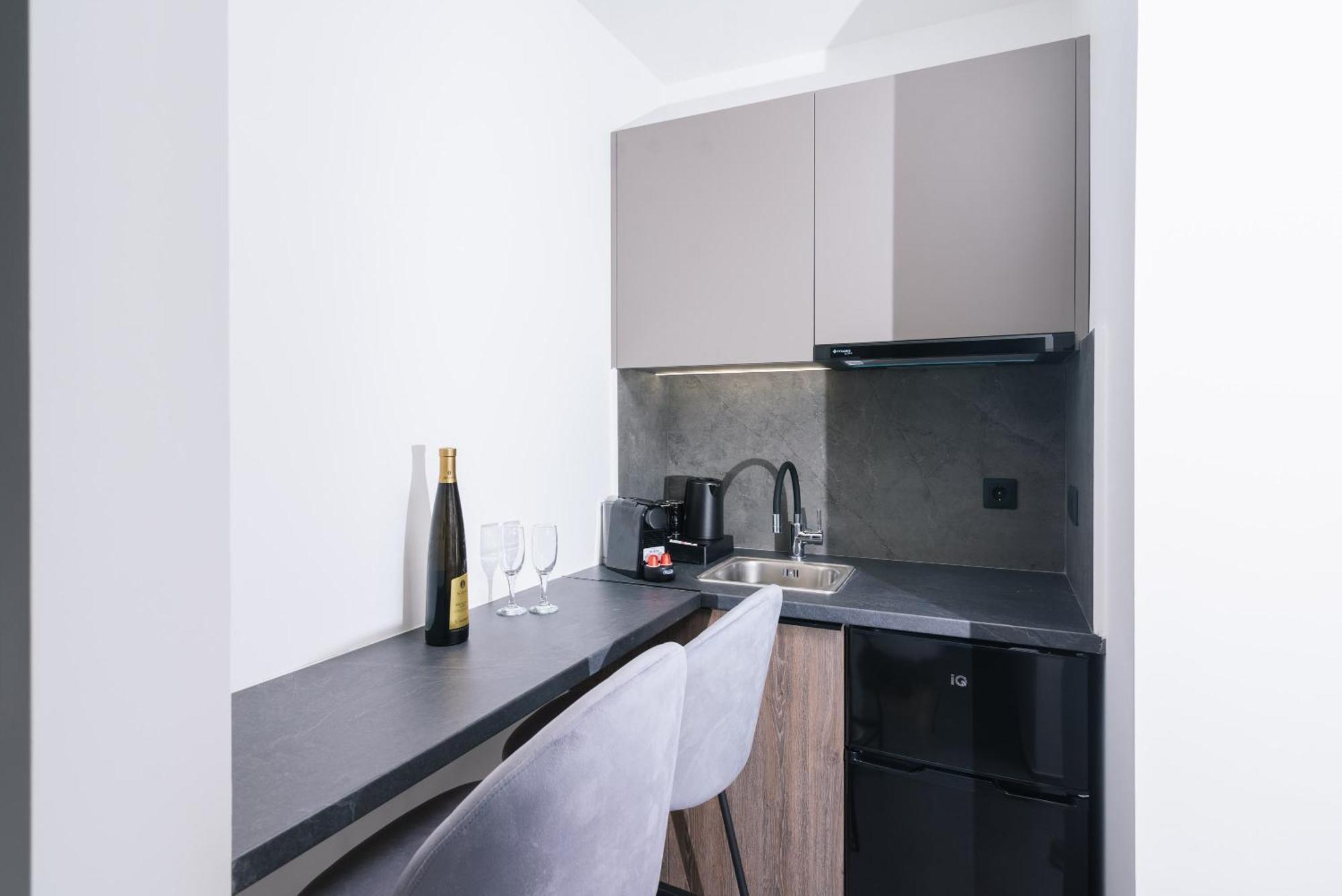 Alcyone Studios And Apartments Heraklion  Exterior photo